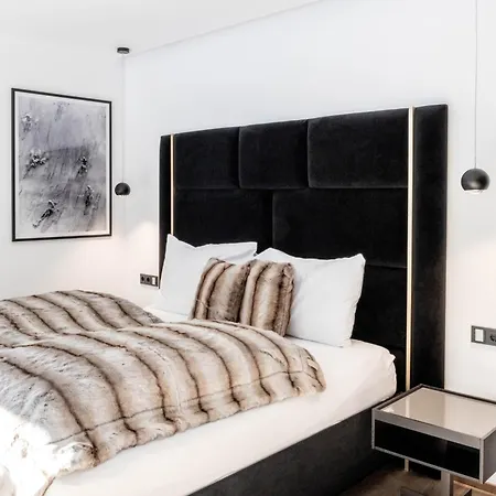 Hollywood Dream Penthouse & Mit Privater Sauna Nahe Ischgl Kappl