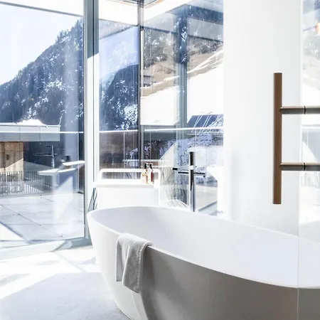 Apartamento Hollywood Dream Penthouse & Mit Privater Sauna Nahe Ischgl *