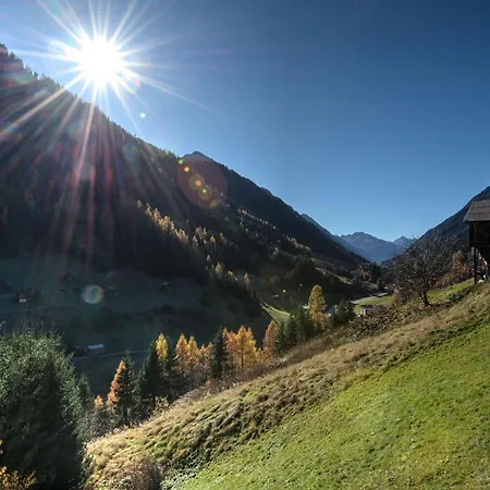 Daire Hollywood Dream Penthouse & Mit Privater Sauna Nahe Ischgl *