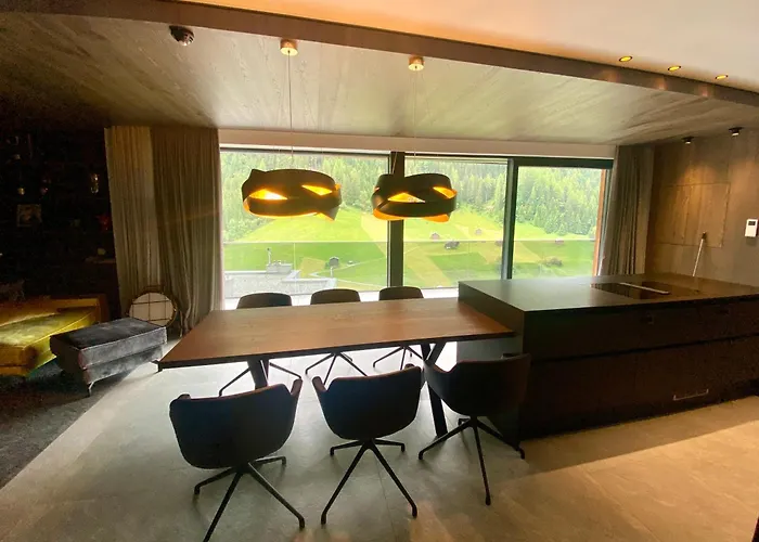 Hollywood Dream Penthouse & Mit Privater Sauna Nahe Ischgl كابل