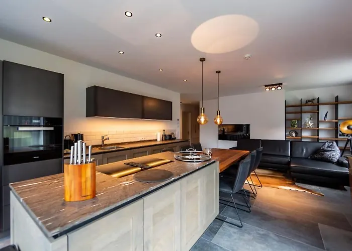 Hollywood Dream Penthouse & Mit Privater Sauna Nahe Ischgl شقة كابل