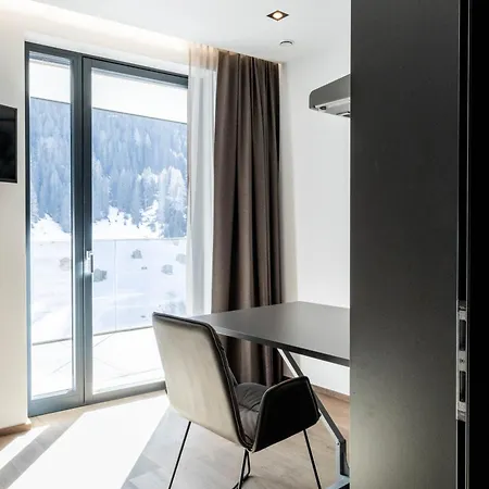 Hollywood Dream Penthouse & Mit Privater Sauna Nahe Ischgl