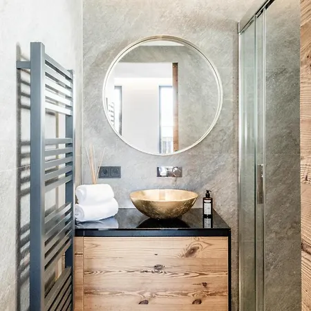 Apartment Hollywood Dream Penthouse & Mit Privater Sauna Nahe Ischgl *