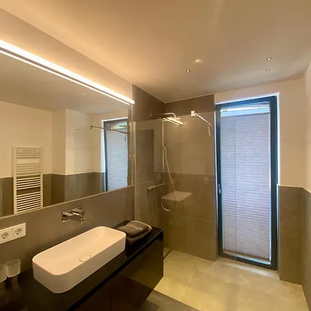 Hollywood Dream Penthouse & Mit Privater Sauna Nahe Ischgl