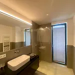 Hollywood Dream Penthouse & Mit Privater Sauna Nahe Ischgl