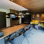 Hollywood Dream Penthouse & Mit Privater Sauna Nahe Ischgl Appartement *