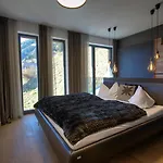 Hollywood Dream Penthouse & Mit Privater Sauna Nahe Ischgl